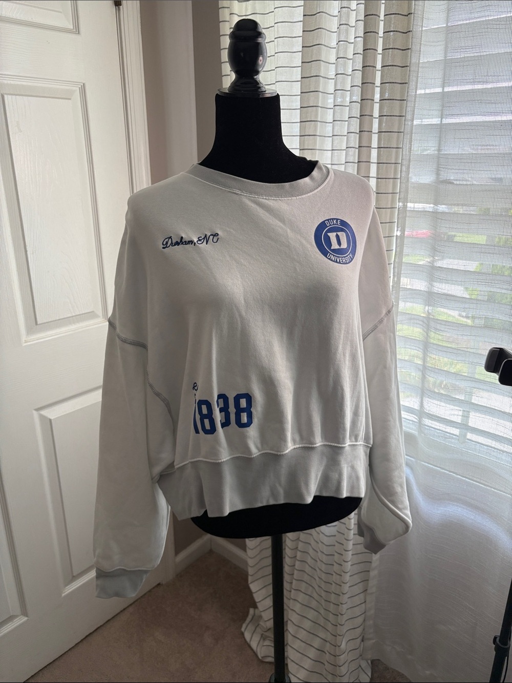 Nike White Crewneck Sweatshirt with Blue Devils Duke Crest